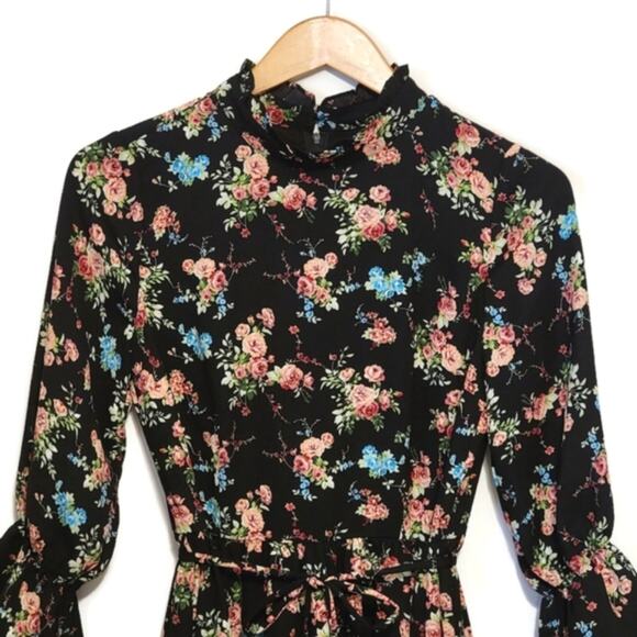 ModCloth Floral Ruffle Mock Neck Front Tie Waist Black Midi Dress Size S - Picture 3 of 16